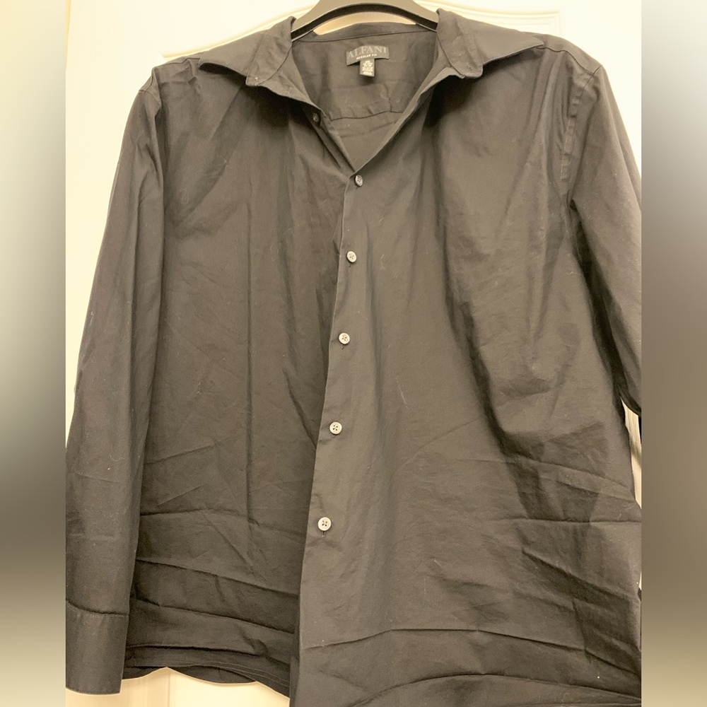 Men’s dress shirt in black